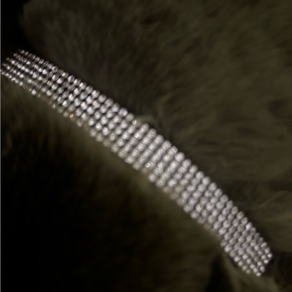 Olive Faux Fur Bling Pull Through Scarf - Picture 3 of 5